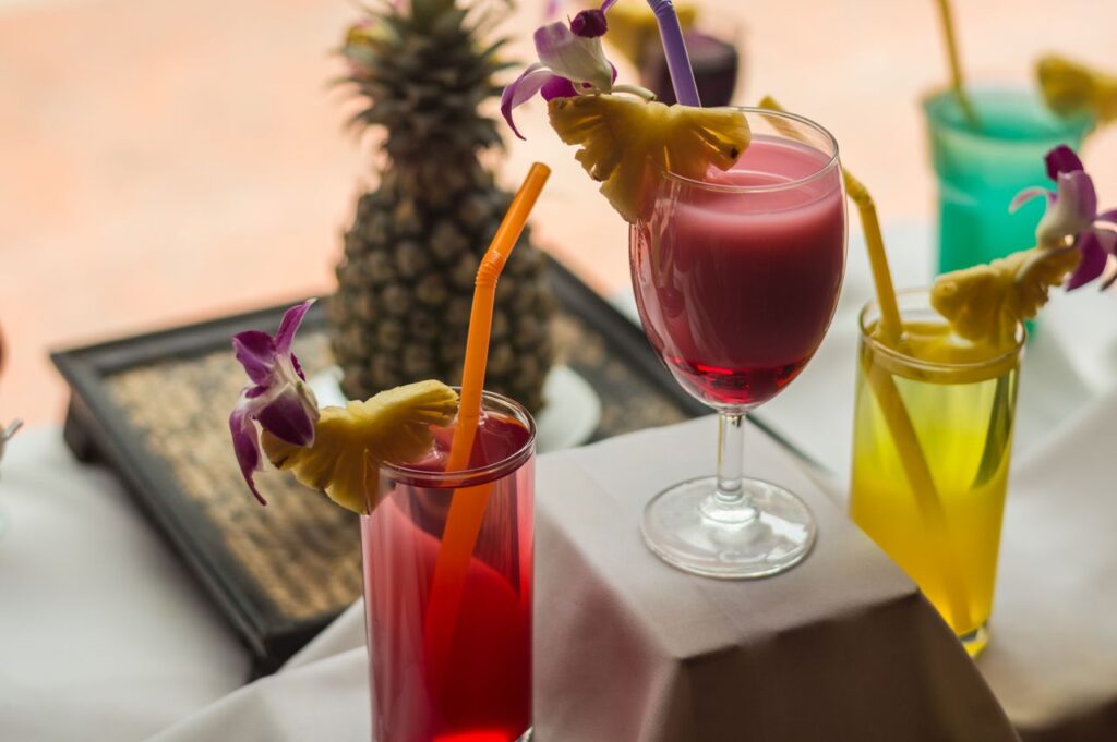 cocktail night themes