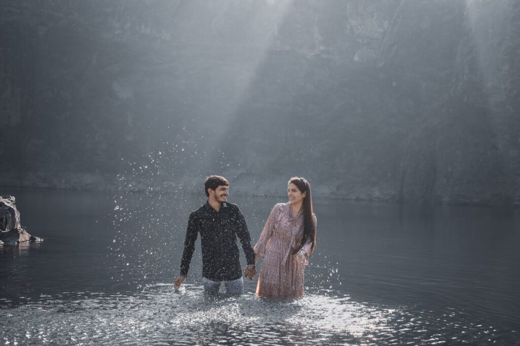 couple photoshoot ideas